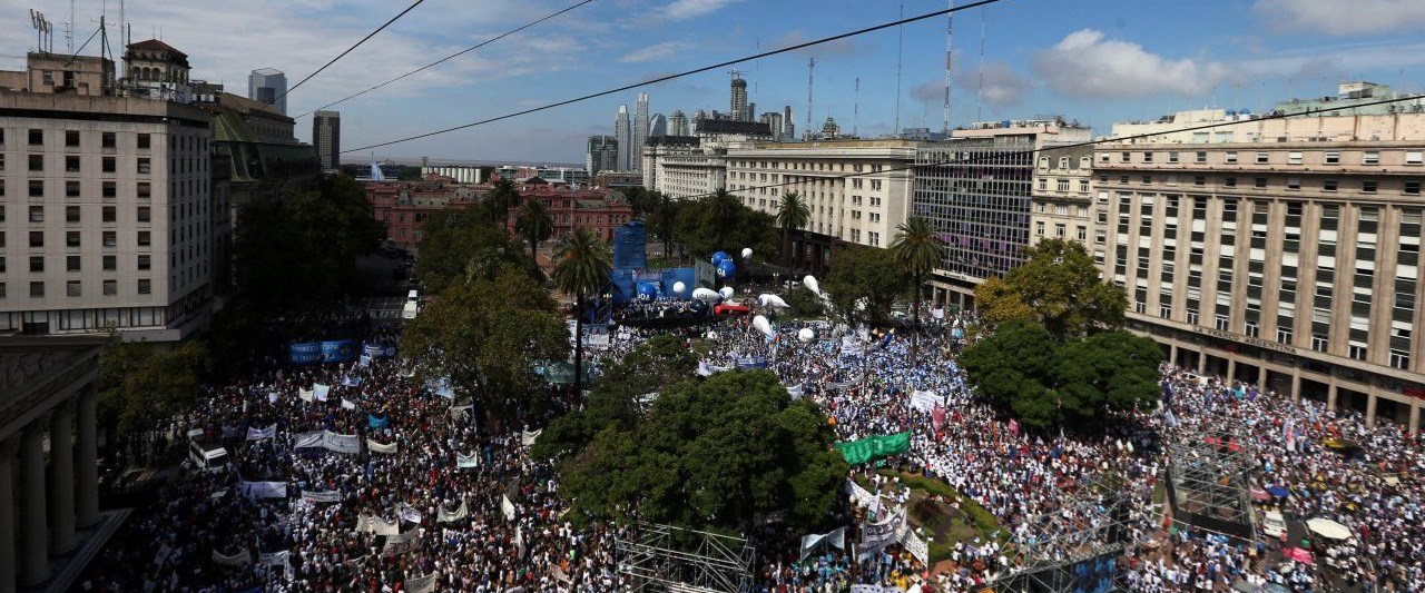 Arjantin’de öğretmenlerden hükümete protesto